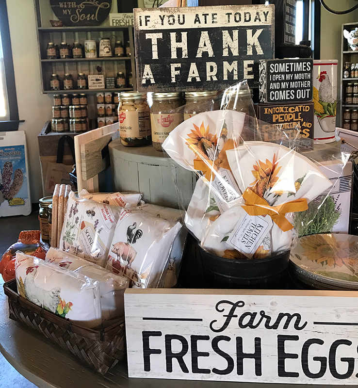 On Farm Market, Bakery and Shopping near Nashville, Franklin and Murfreesboro, TN.